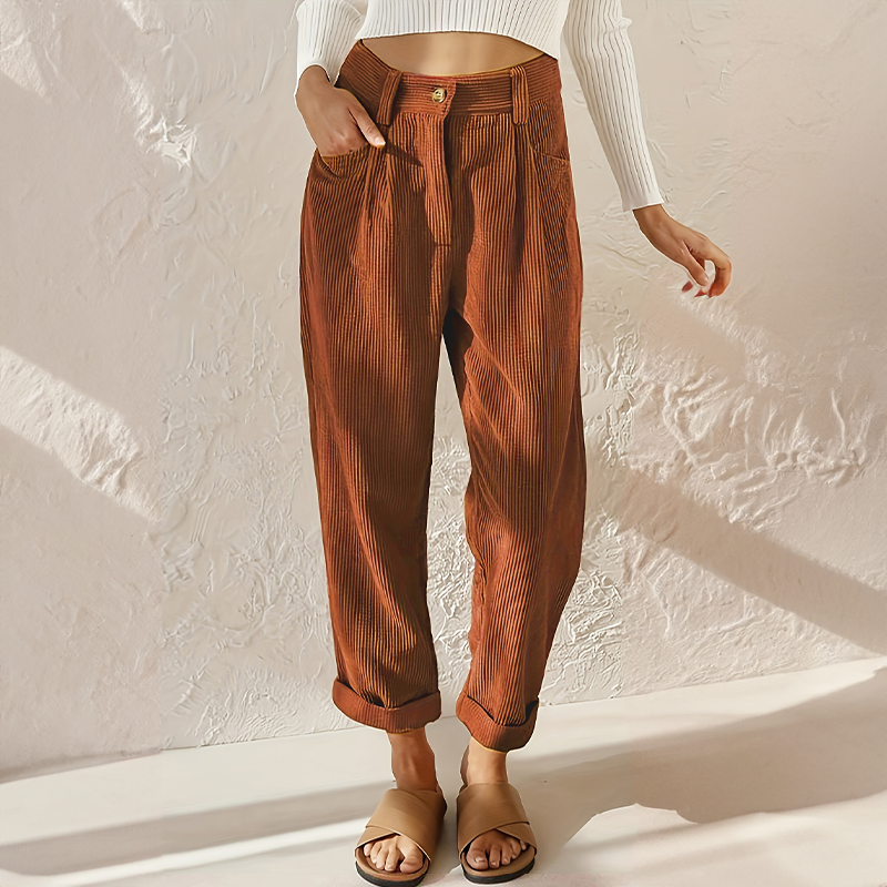 Isabela – Women's High-Waisted Tapered Trousers