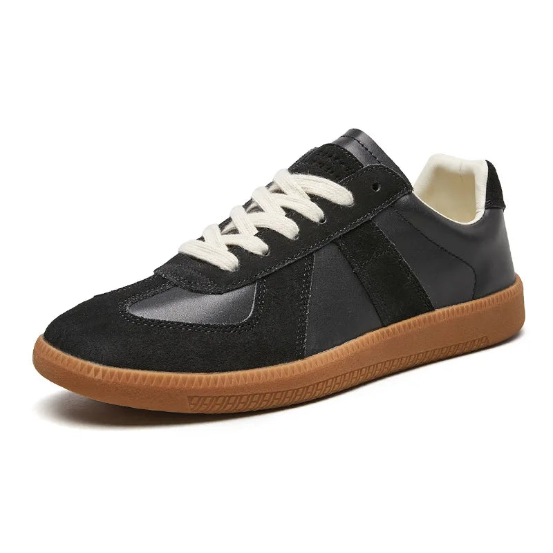Jonas – Clean Retro-Inspired Low-Top Trainers for Men