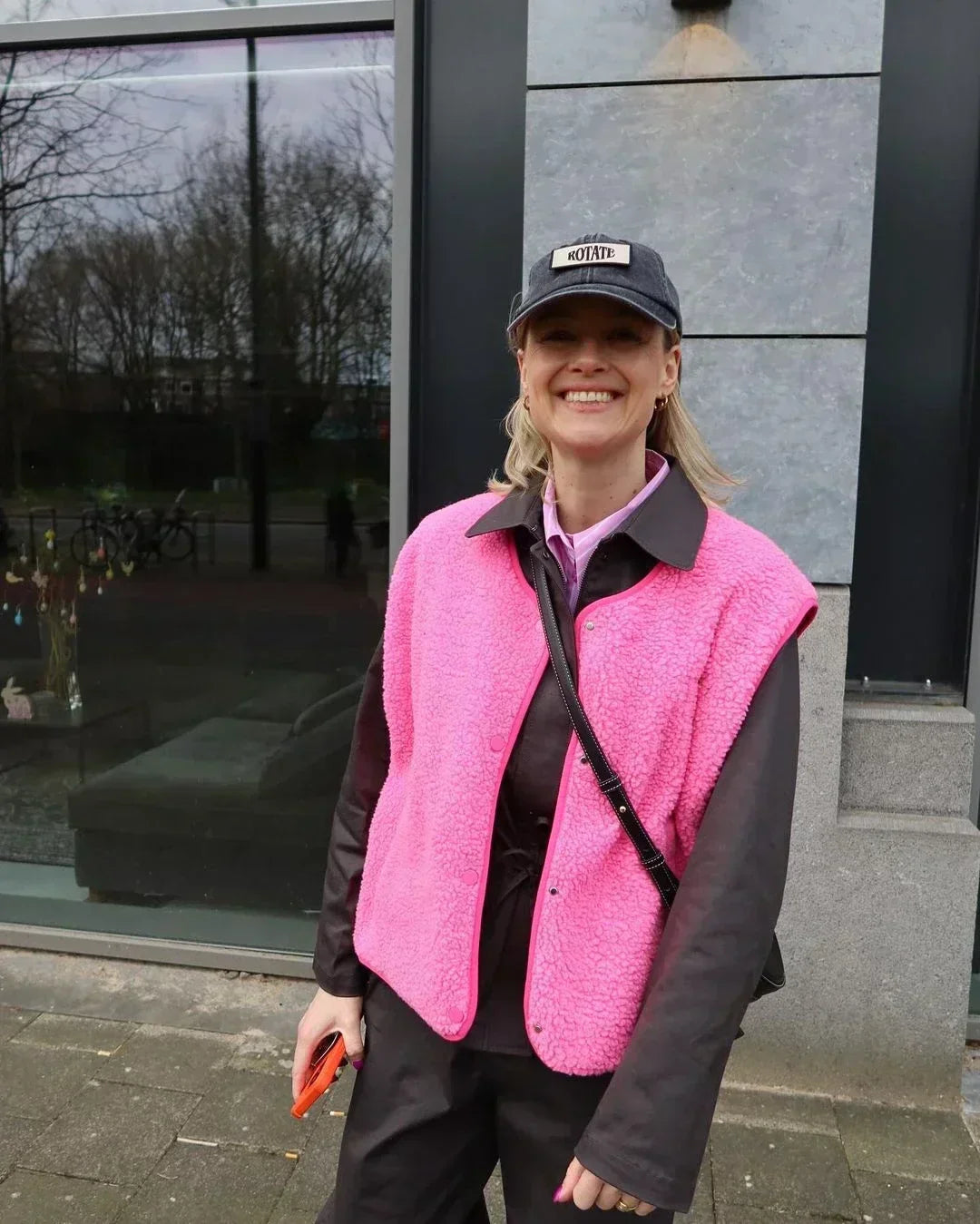 Elena - Damska kamizelka oversize z futerka baranka