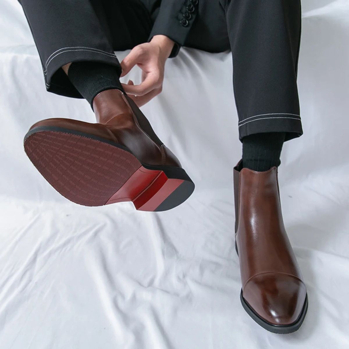 Daniel – Skórzane sztyblety męskie z elastycznymi wstawkami