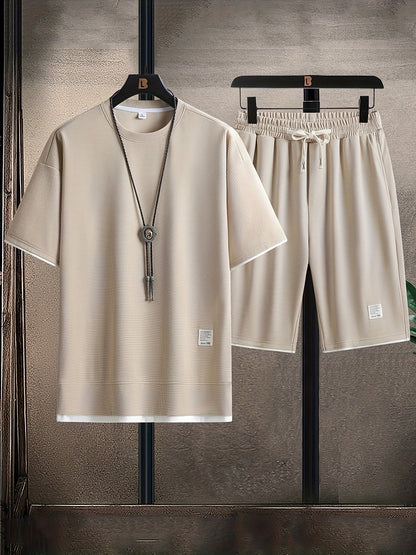 Noah – Relaxed Short-Sleeve Top & Drawstring Shorts Set