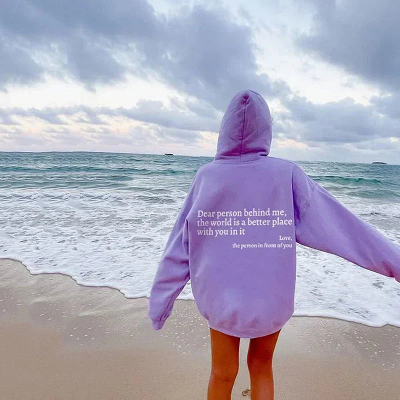 Lena – Damska bluza oversize z kapturem i nadrukiem