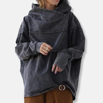 Marta – Relaxed Hooded Women’s Sweatshirt