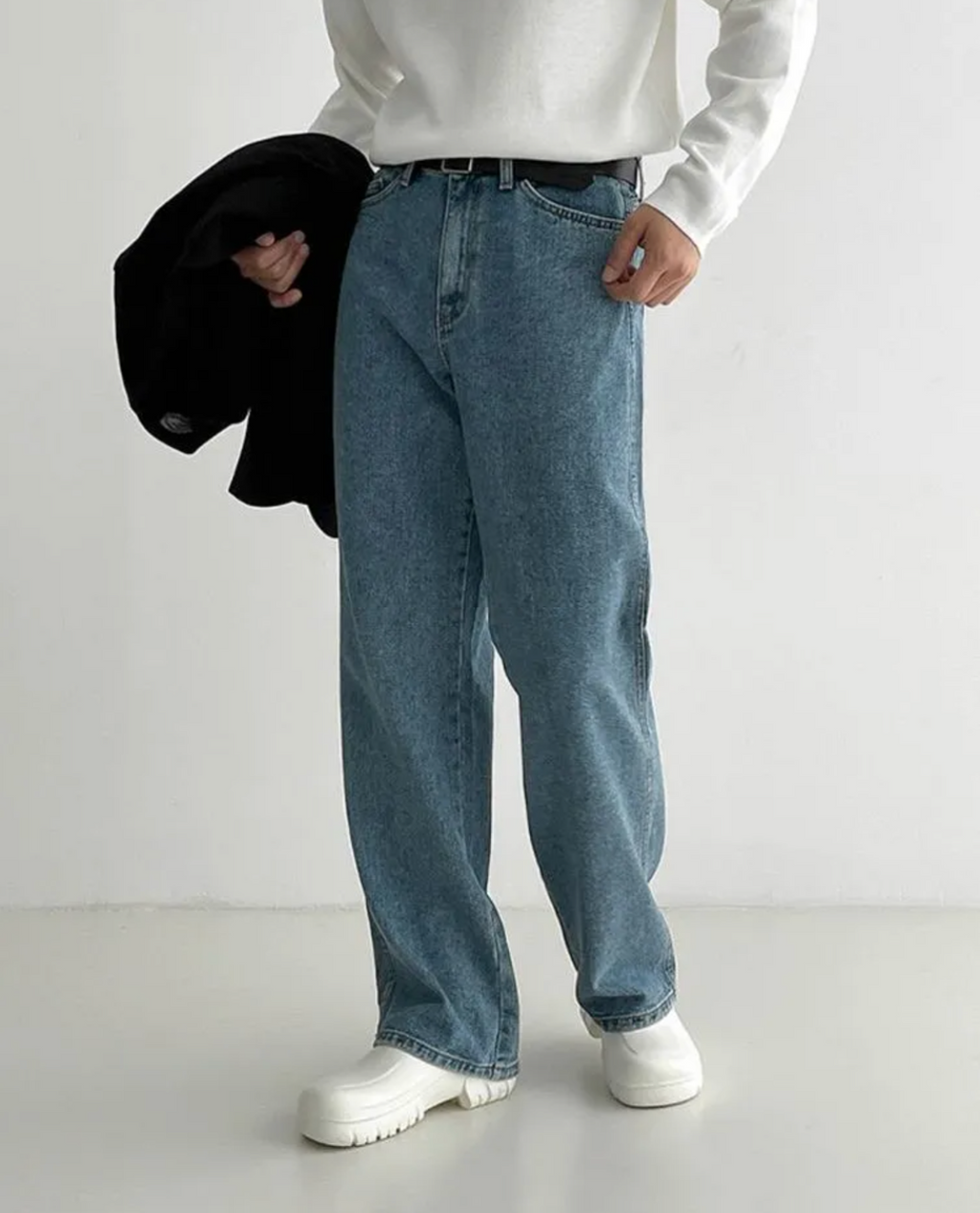 Adrian – Luźne Jeansy Męskie o Prostej Nodzie