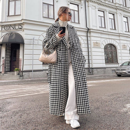 Patrycja – Damski Płaszcz w Pepitkę Oversize