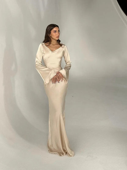 Natalia – Satynowa Suknia Maxi z Długim Rękawem