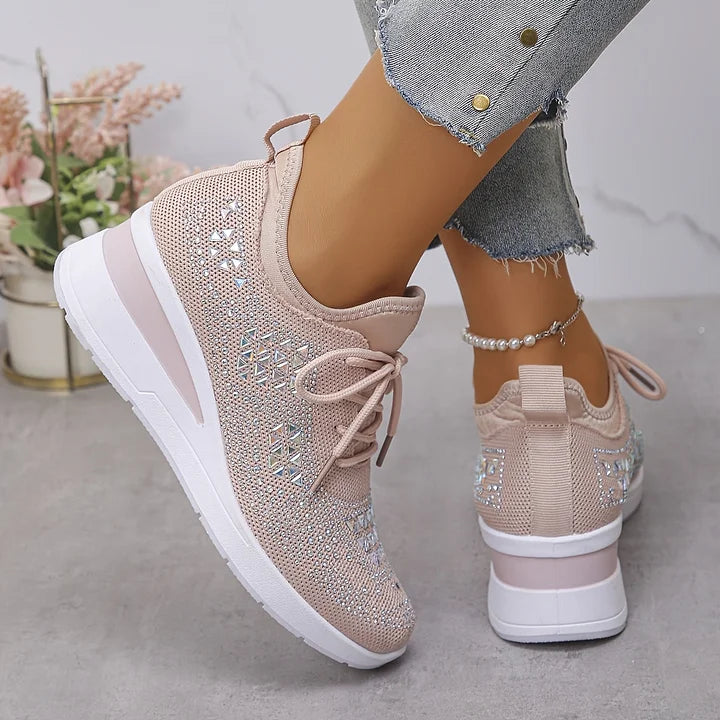 Elisa – Białe sneakersy damskie z kryształkami