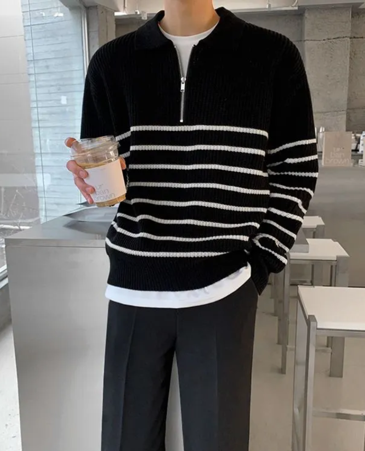 Nicolás – Sweter Męski w Paski z Zamkiem i Kołnierzem