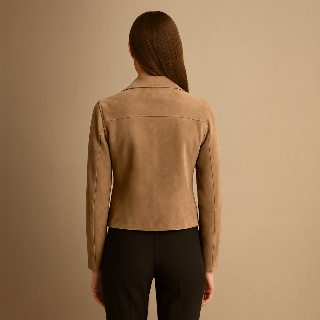 Karolina – Krótka kurtka damska z zamszowym wykończeniem i zamkiem