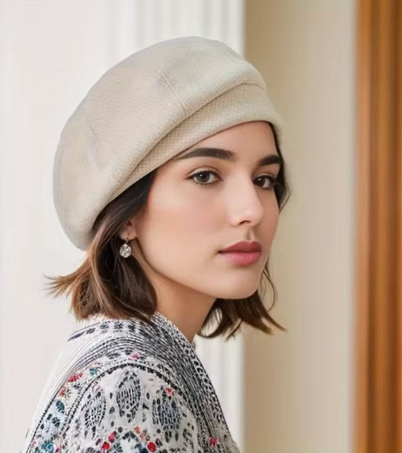 Isabela – Stylowy damski beret w kratkę