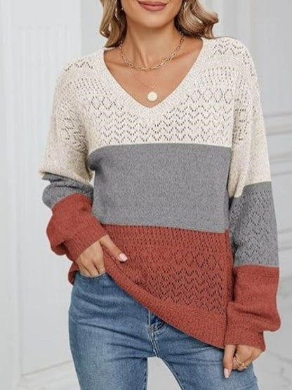 Agnieszka – Sweter damski w paski z dekoltem V