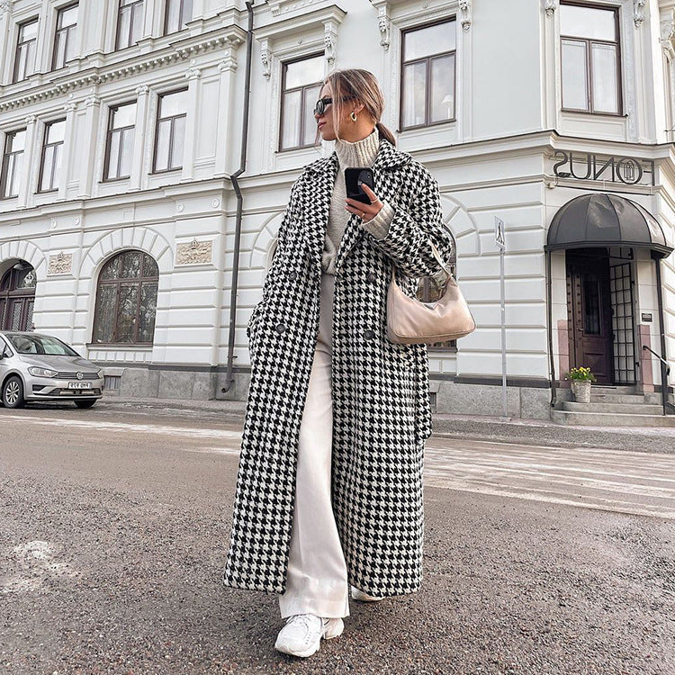 Patrycja – Damski Płaszcz w Pepitkę Oversize