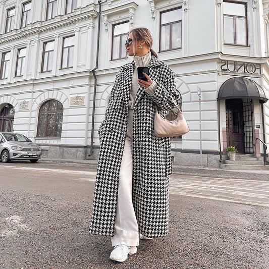 Patrycja – Damski Płaszcz w Pepitkę Oversize
