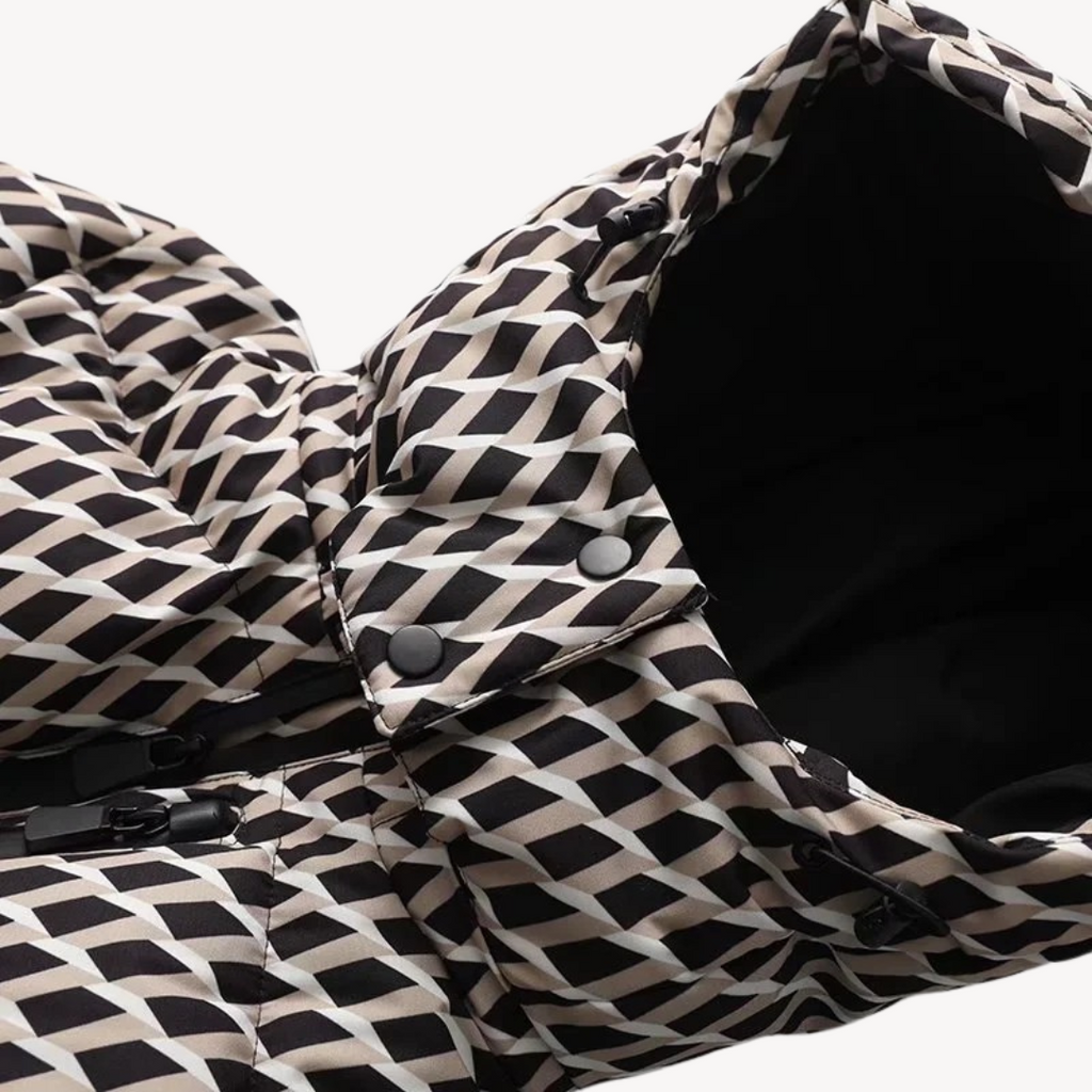 Ewa – Pikowana Kurtka Damska z Paskiem i Kapturem