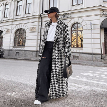 Patrycja – Damski Płaszcz w Pepitkę Oversize