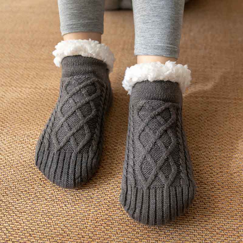 Ella – Cable Knit Fleece-Lined Slipper Socks
