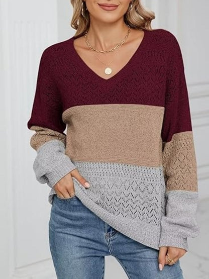Agnieszka – Sweter damski w paski z dekoltem V