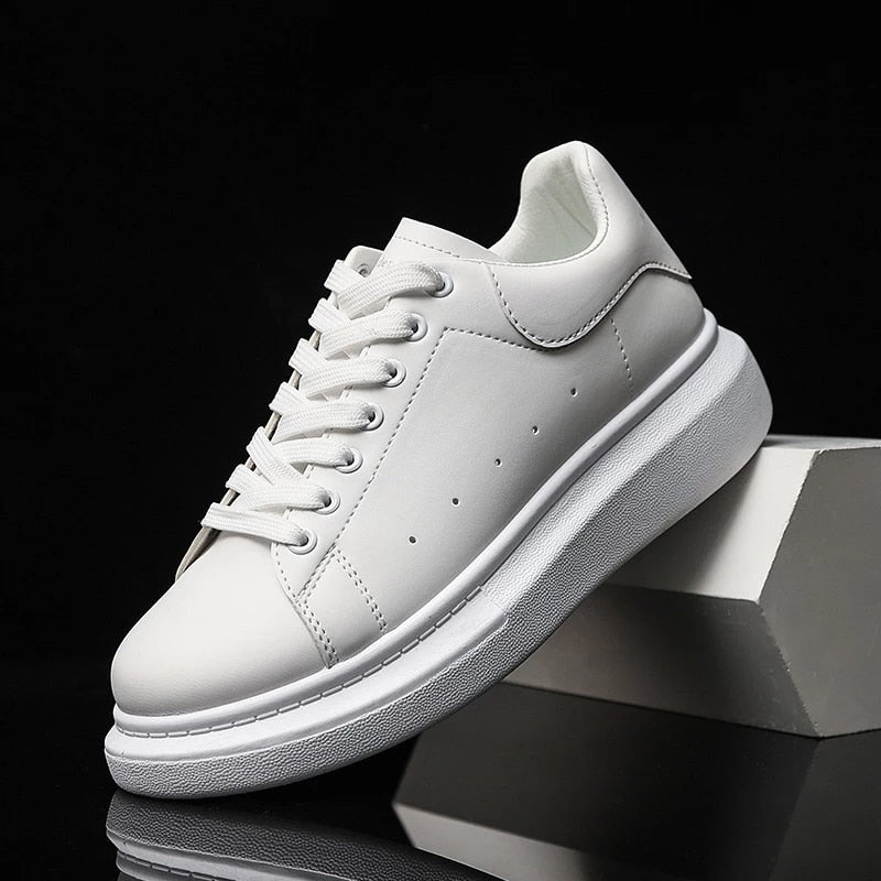 Arlo - Męskie sneakersy białe z czarną piętą