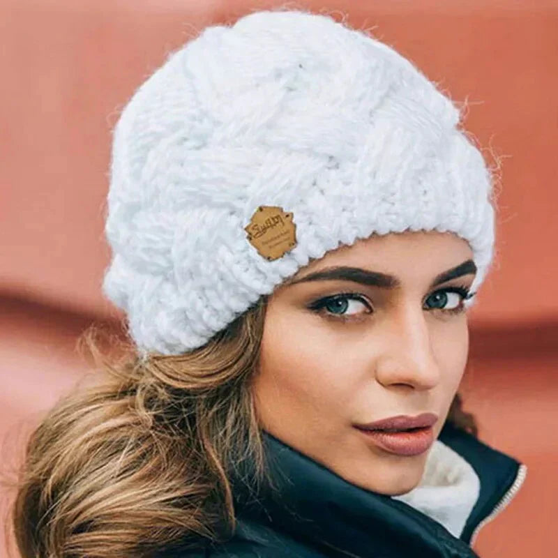 Cecilia – Chunky Knit Beanie for Women