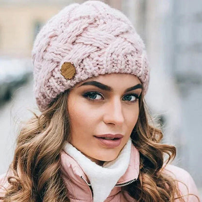 Cecilia – Chunky Knit Beanie for Women