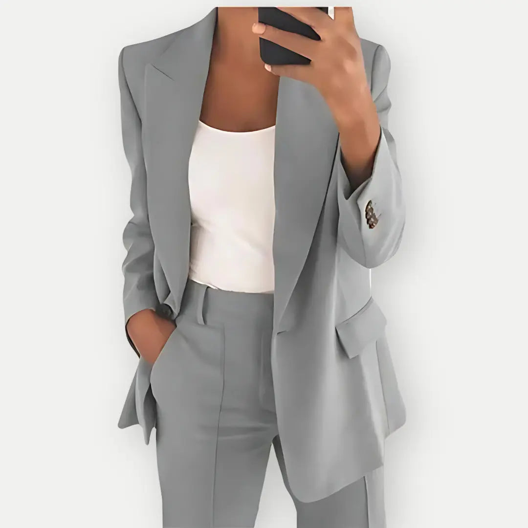 Martyna – Tailored Blazer & Trousers Set