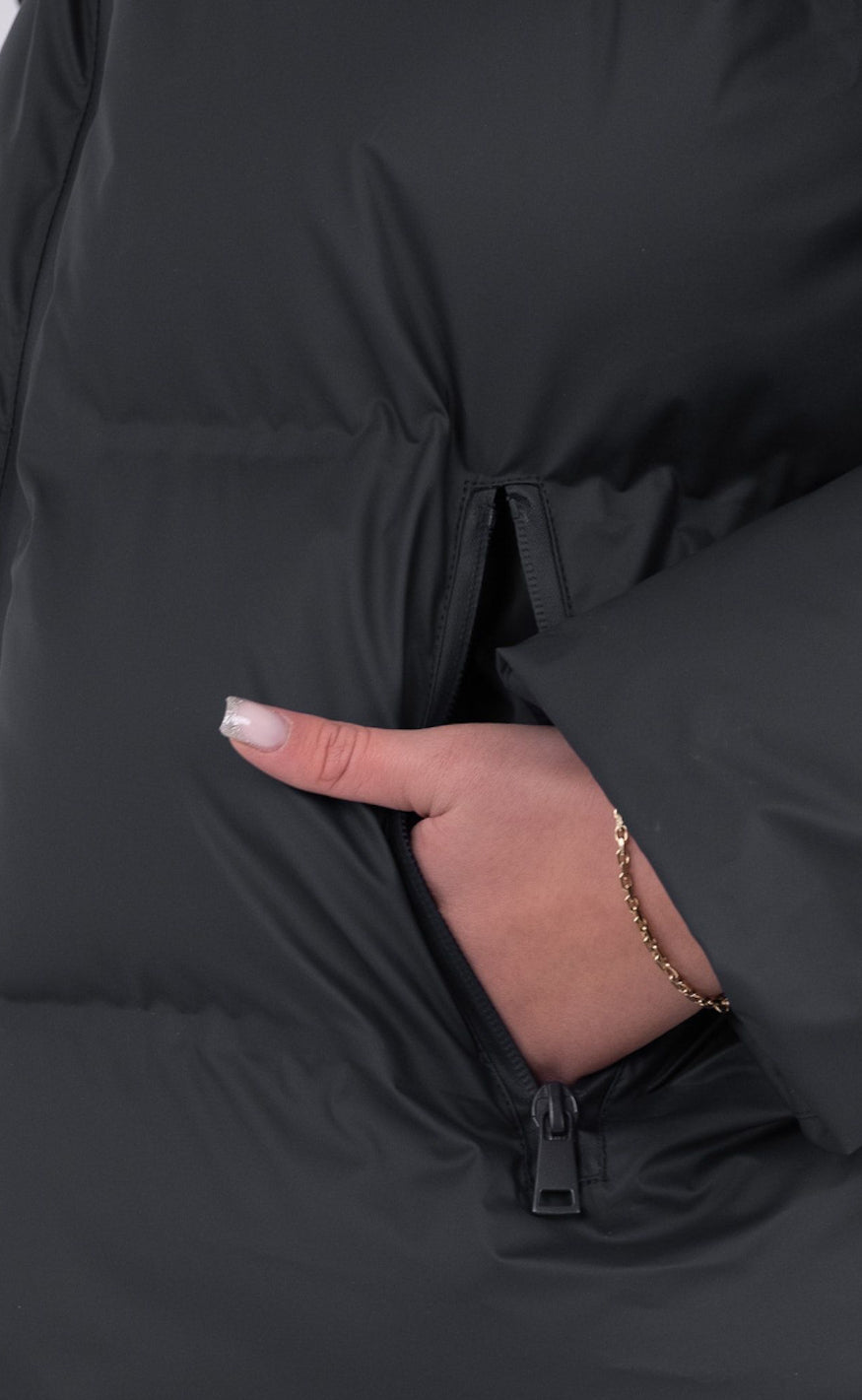 Kinga – Pikowana Kurtka Zimowa Damska z Kapturem