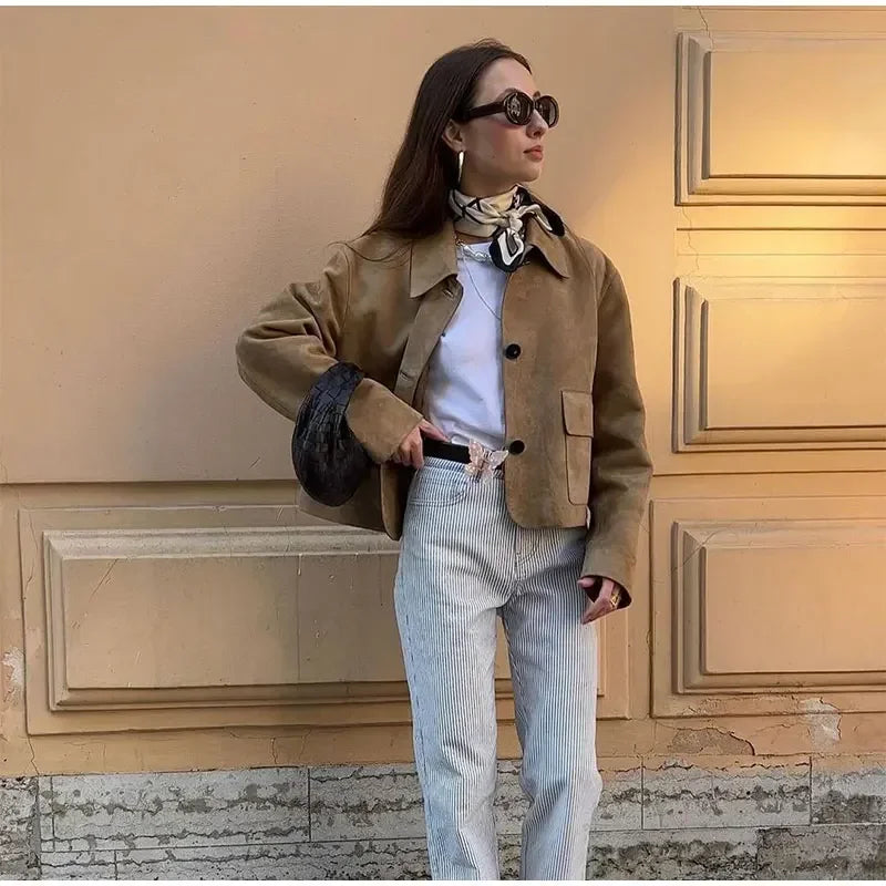 Aurora – Krótka kurtka damska z imitacji zamszu