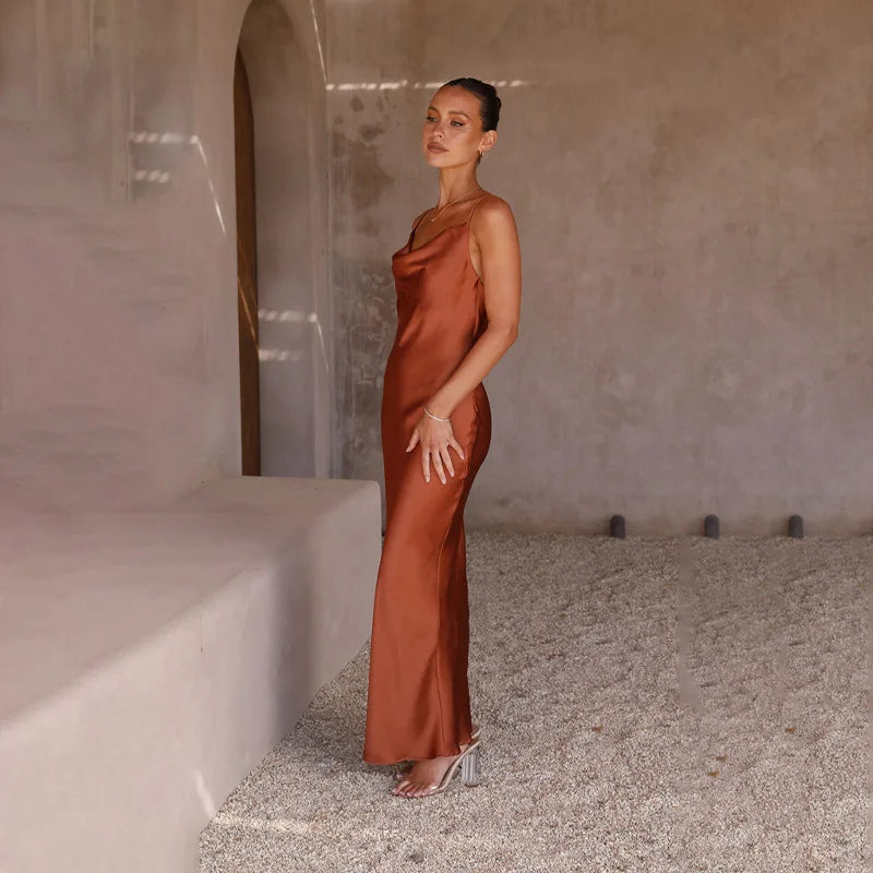 Aria - Sukienka satynowa damska na ramiączkach