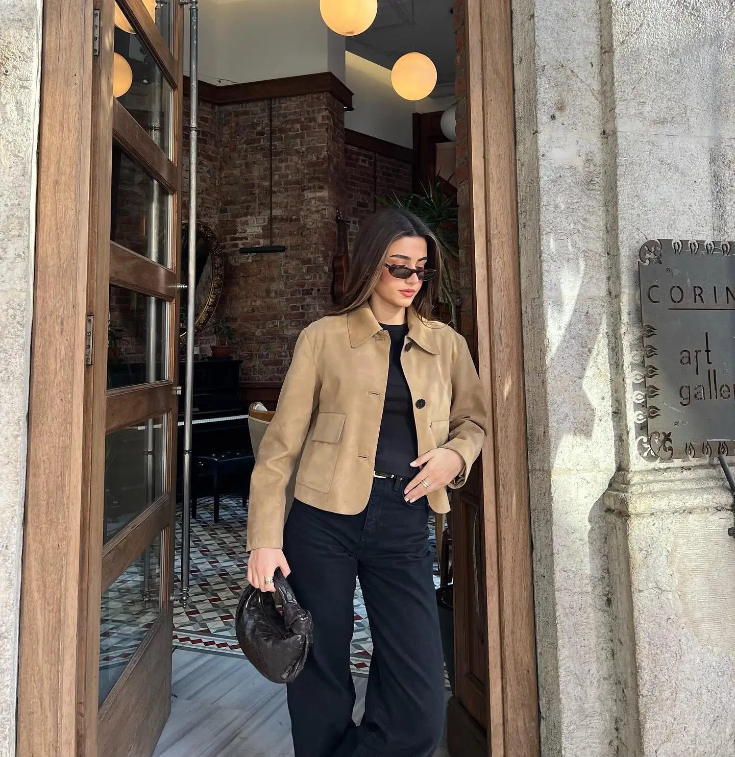 Aurora – Krótka kurtka damska z imitacji zamszu