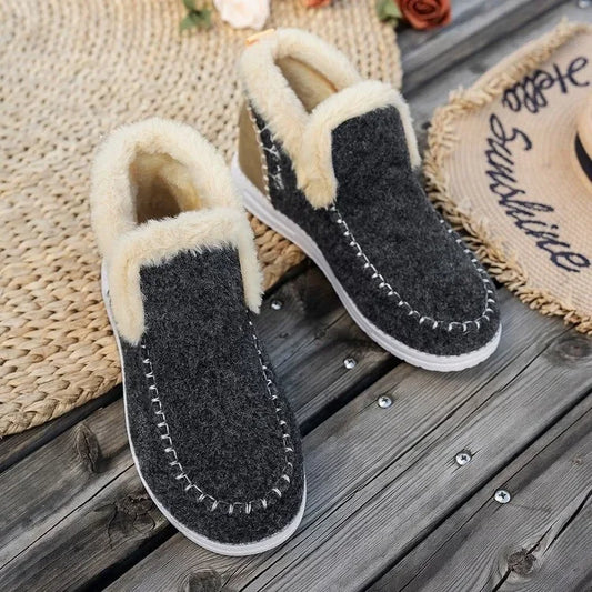 Mira – Ocieplane buty domowe