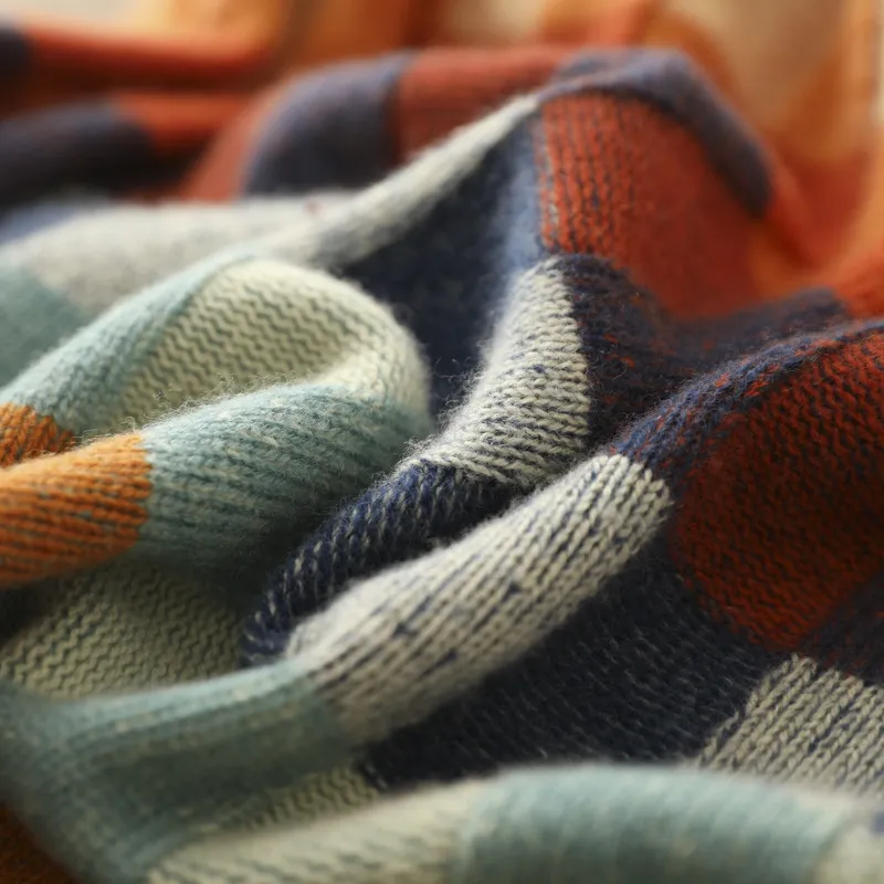 Maya - Damski sweter oversize w kolorową kratę
