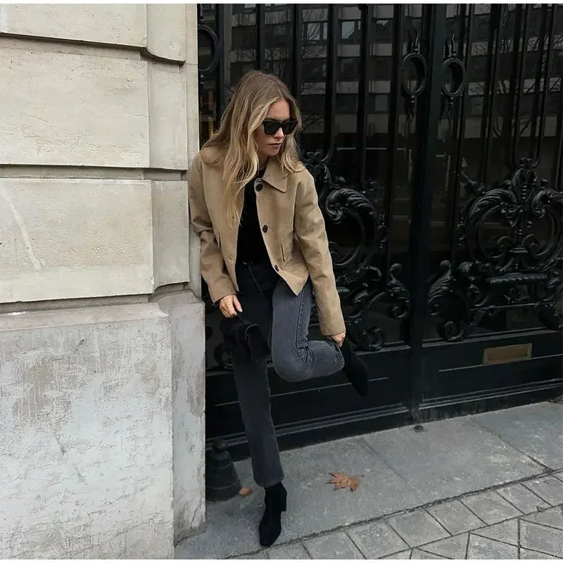 Aurora – Krótka kurtka damska z imitacji zamszu