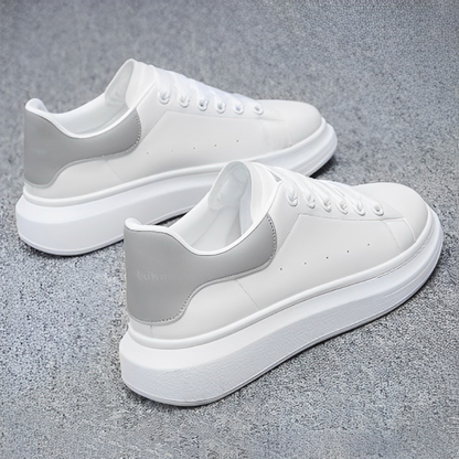 Arlo - Męskie sneakersy białe z czarną piętą
