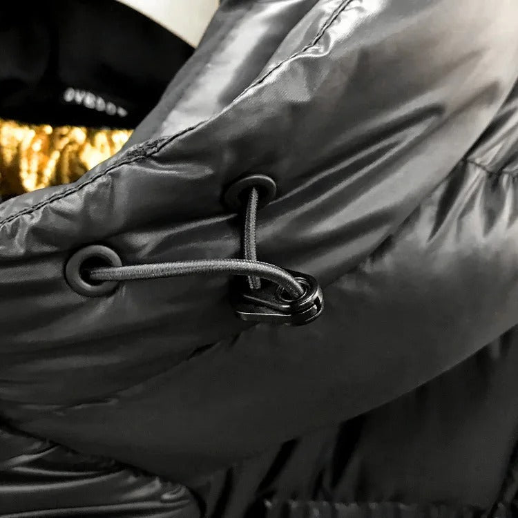 Karolina – Długa pikowana kurtka puchowa z kapturem damska