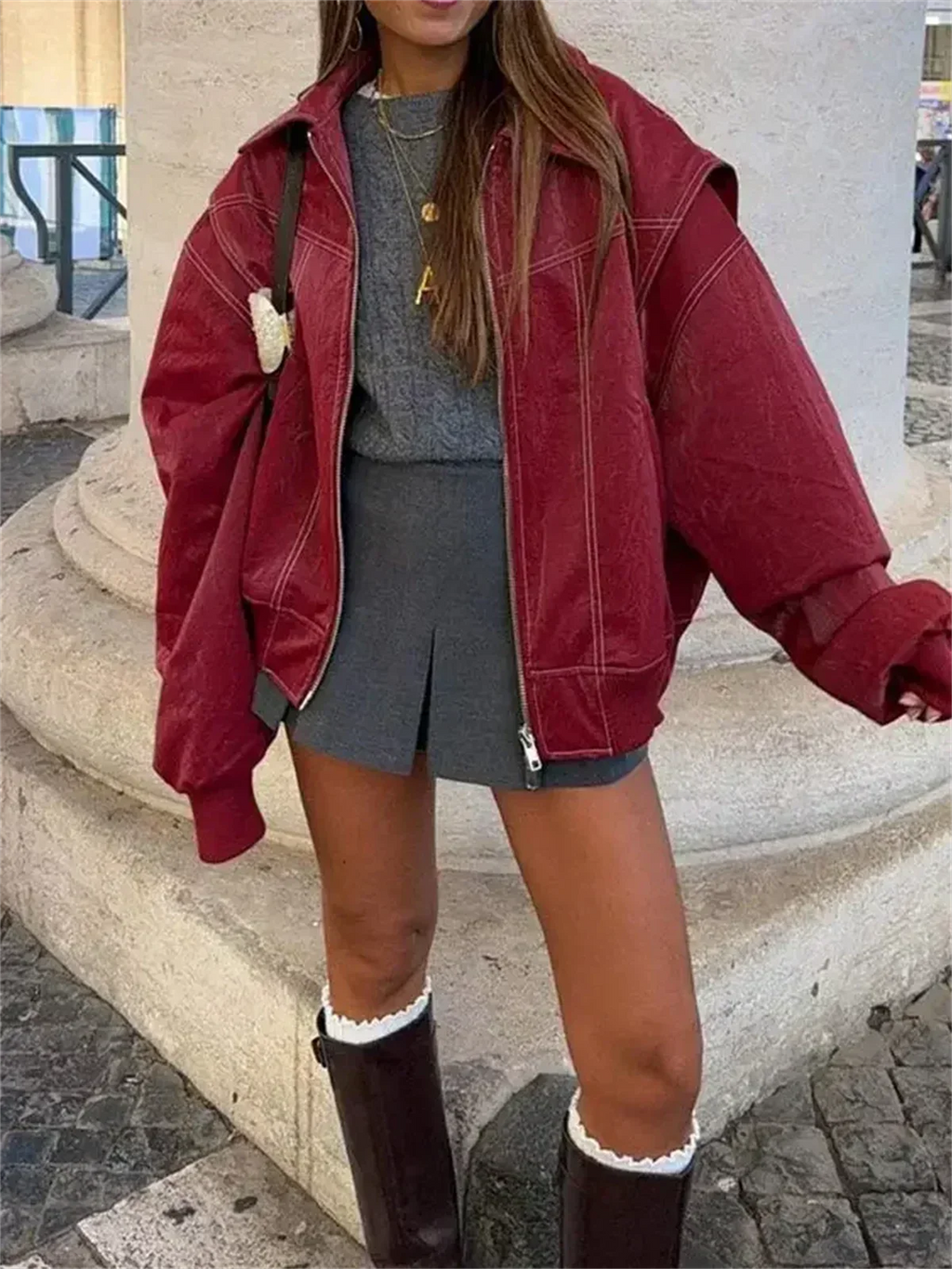 Ruby – Damska oversize’owa kurtka w odcieniu czerwonego wina