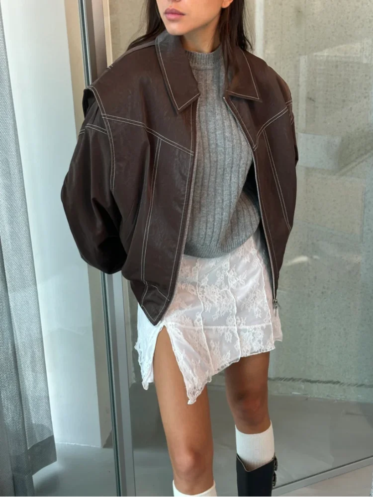 Ruby – Damska oversize’owa kurtka w odcieniu czerwonego wina