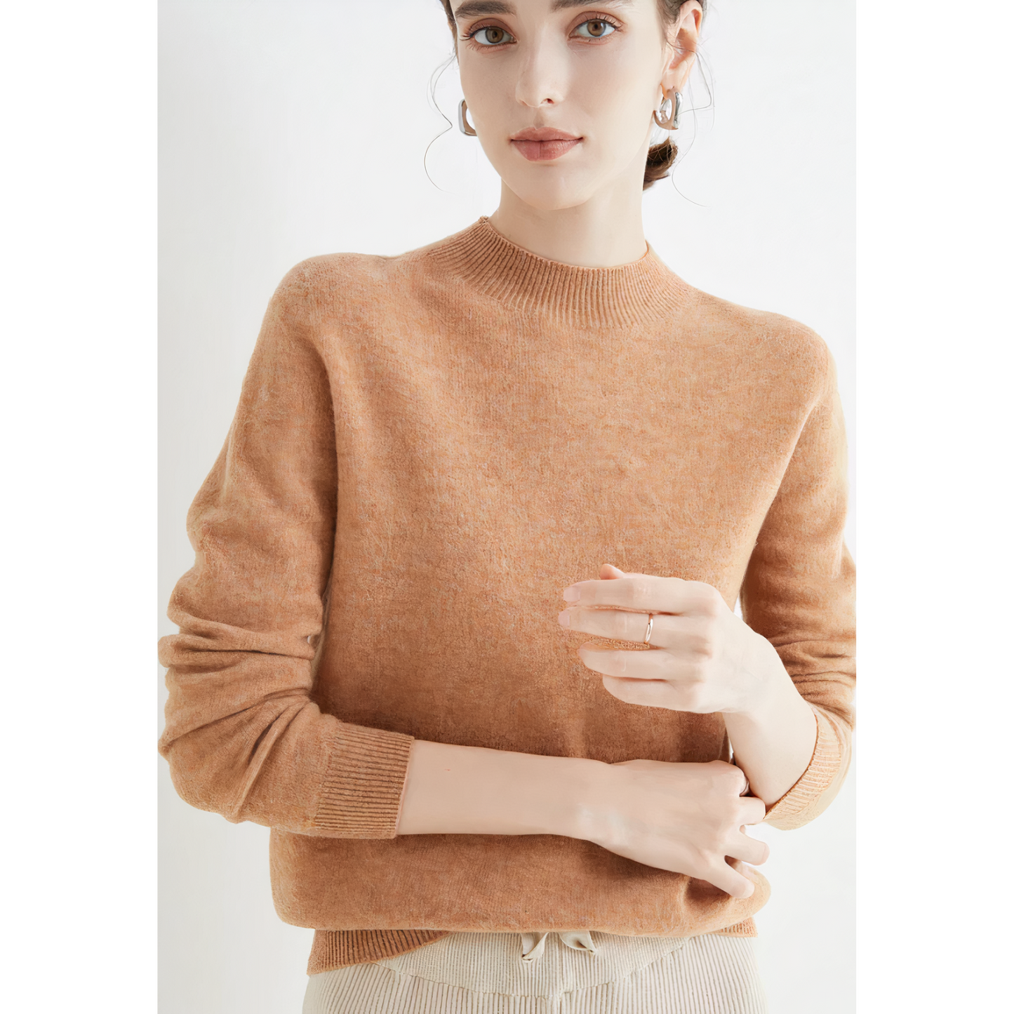 Klara – Damski sweter z kaszmiru z półgolfem