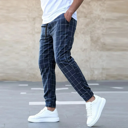 Leon – Slim Fit Check Jogger Trousers