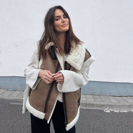 Aneta - Kamizelka z ekoskóry i polaru