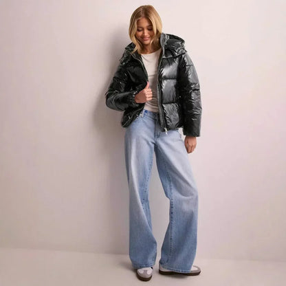 Mira – Sleek Quilted Hooded Puffer Jacket Women