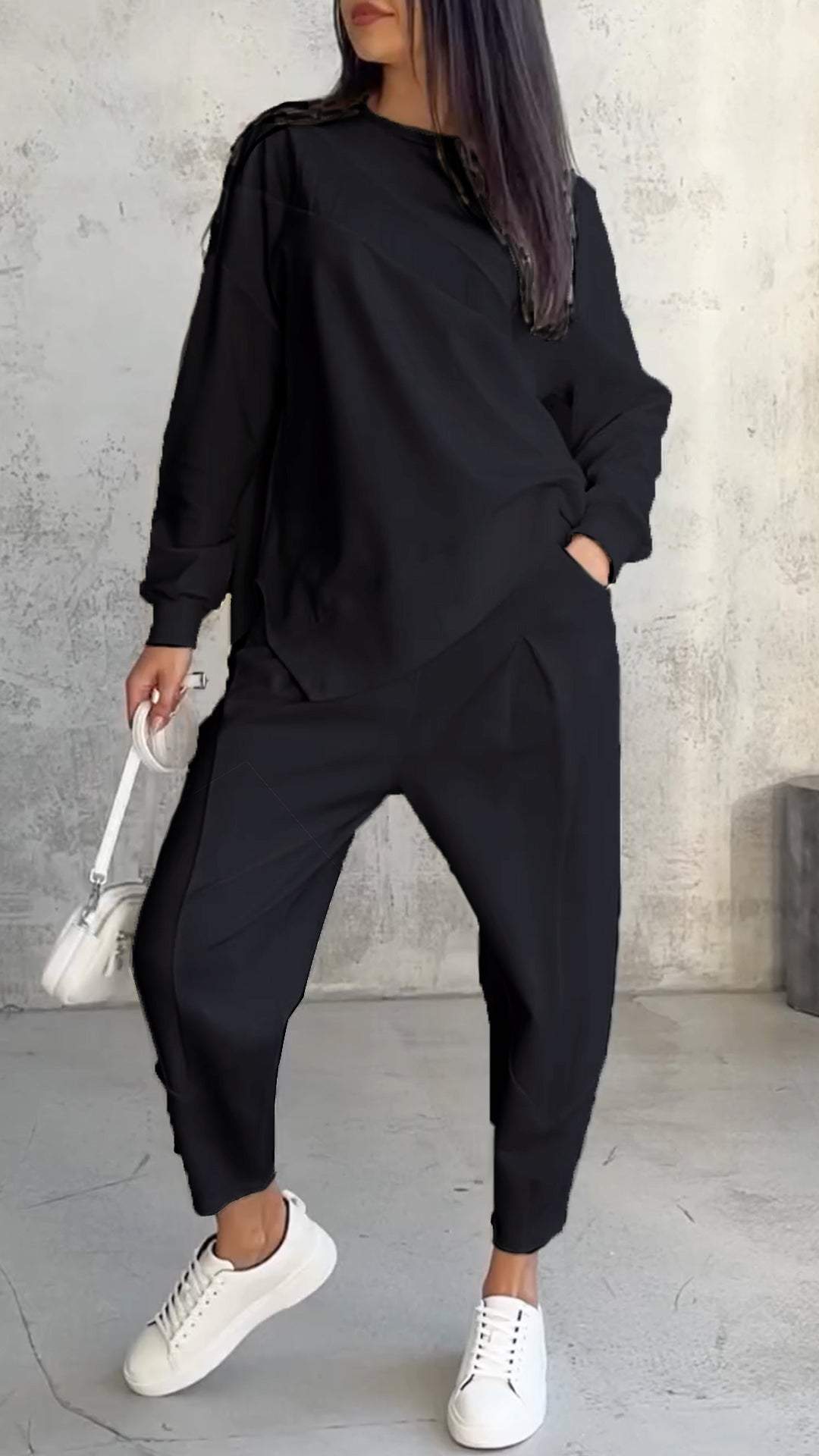 Magda – Luźny komplet dresowy damski z bluzą i spodniami