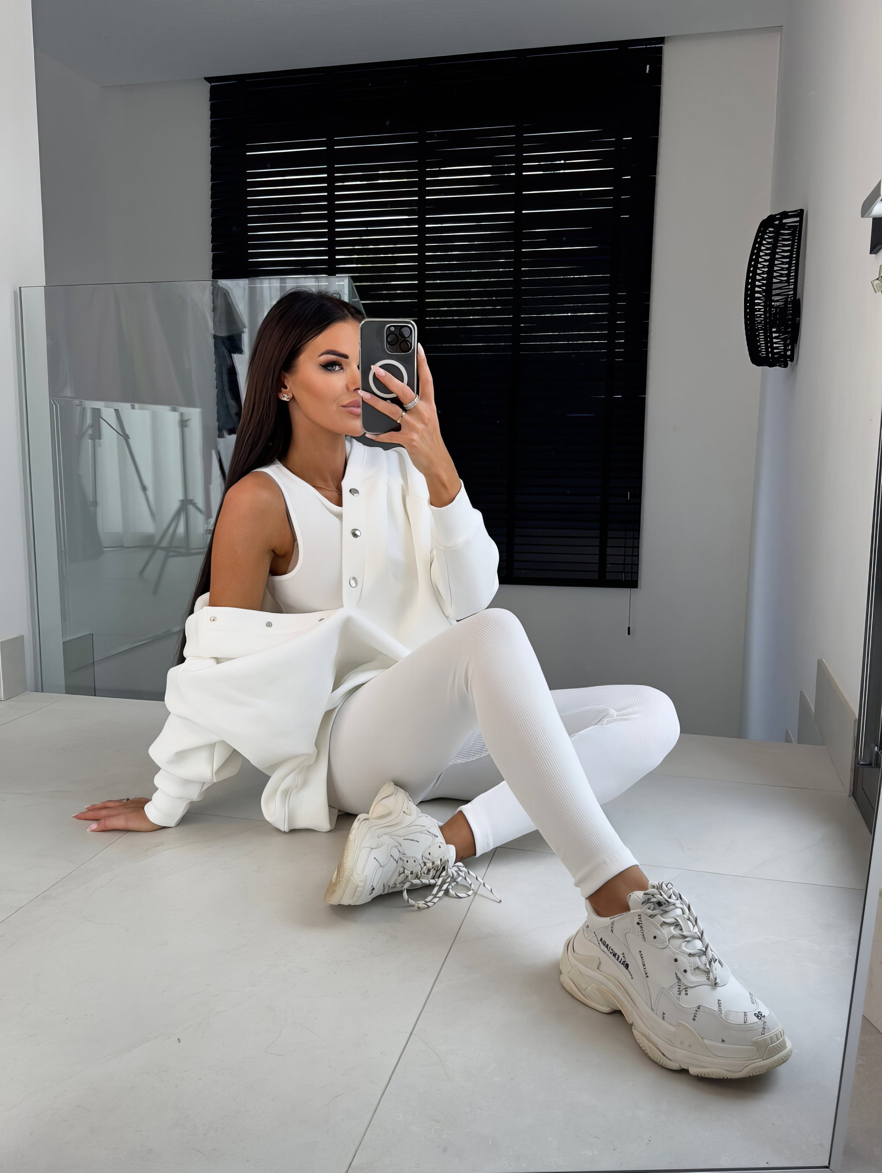 Kalina – Dresowy komplet damski o nowoczesnym kroju