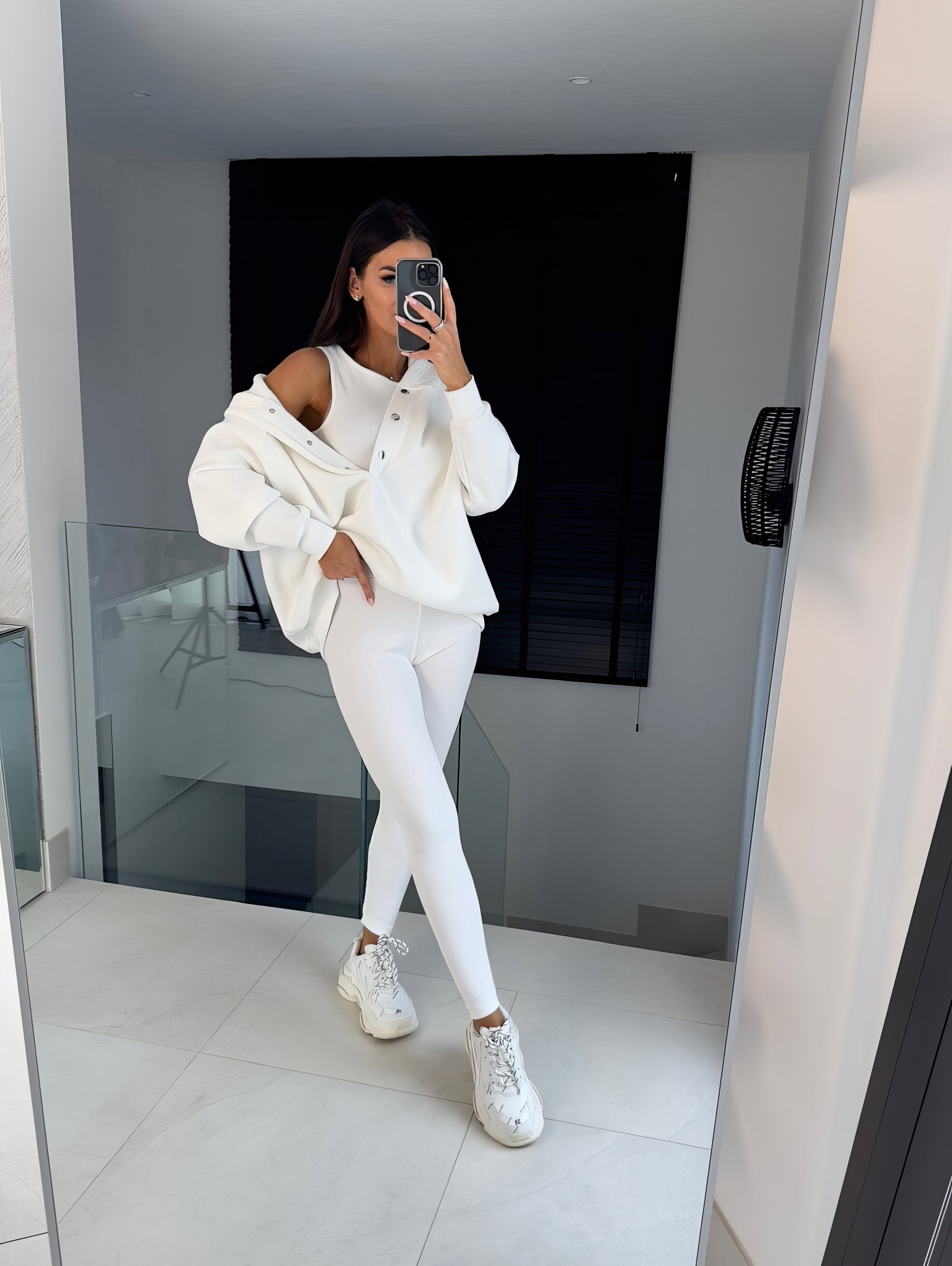 Kalina – Dresowy komplet damski o nowoczesnym kroju