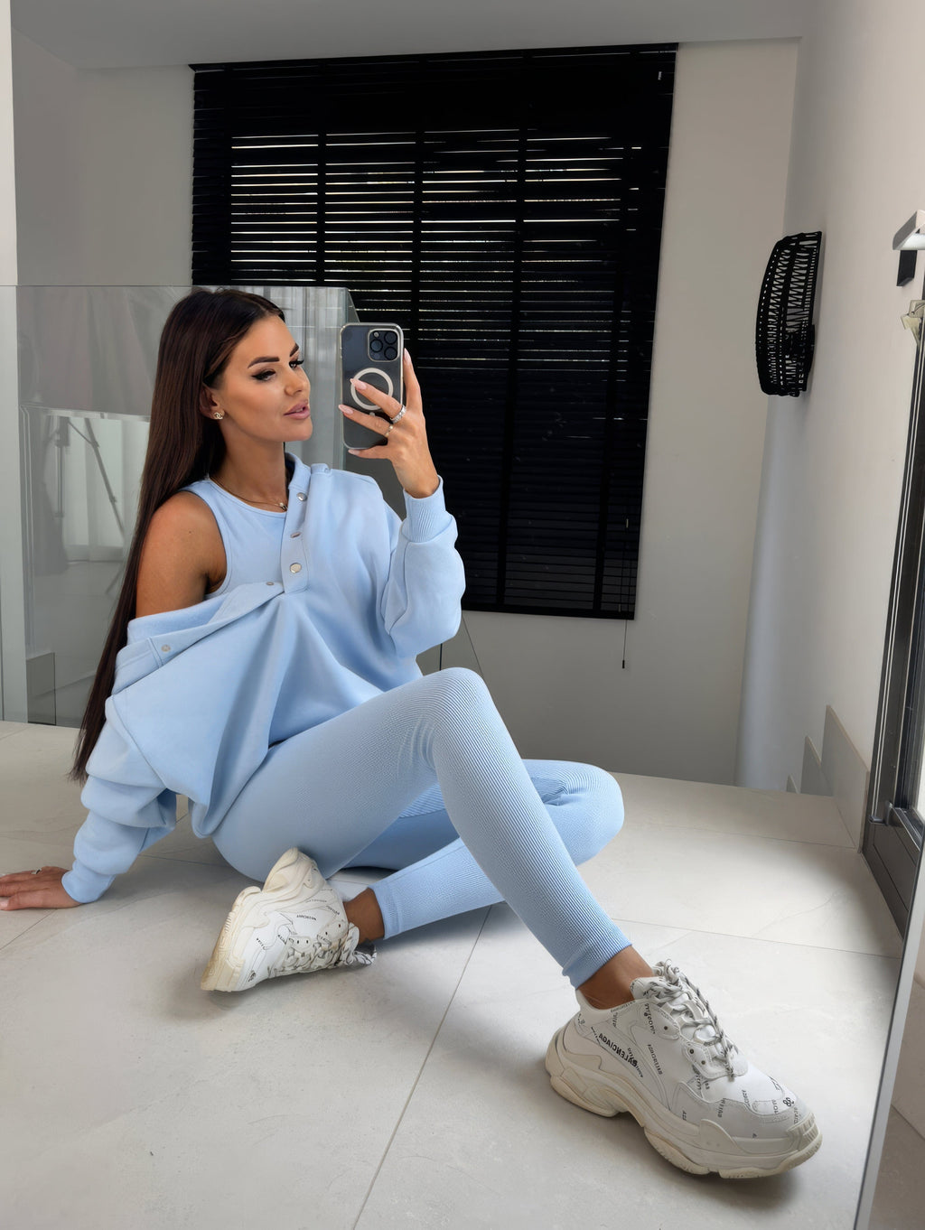 Kalina – Dresowy komplet damski o nowoczesnym kroju