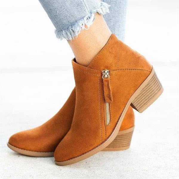 Amelia – Chic Low-Heel Ankle Boot for Women