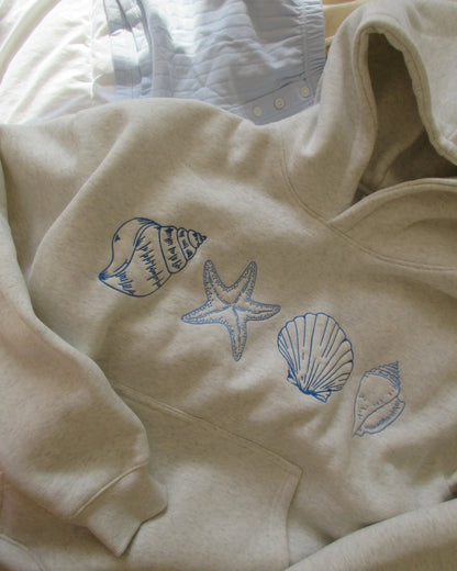 Isla – Coastal Graphic Hoodie