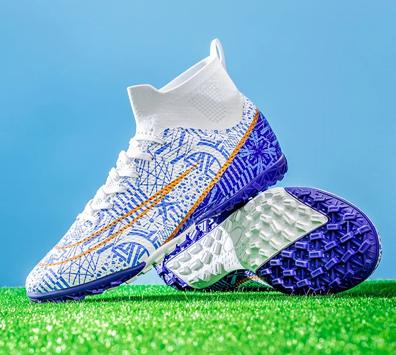 Leonel – High-Top Turf Soccer Shoes for Men